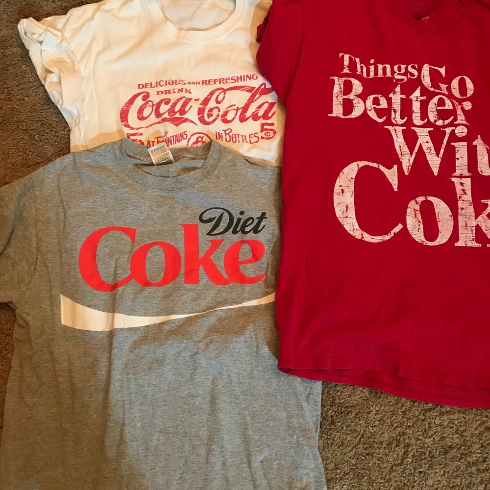 Bundle Coca Cola t-shirts size large